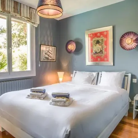 Вилла Superbe De Avec Piscine Chauffee Et Jacuzzi Proche Des Plages *