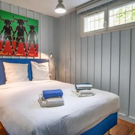 Superbe De Avec Piscine Chauffee Et Jacuzzi Proche Des Plages Villa