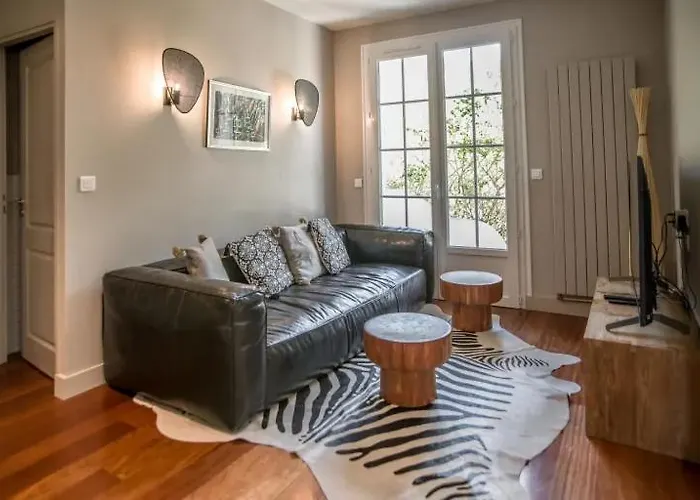 Superbe De Avec Piscine Chauffee Et Jacuzzi Proche Des Plages La Teste-de-Buch